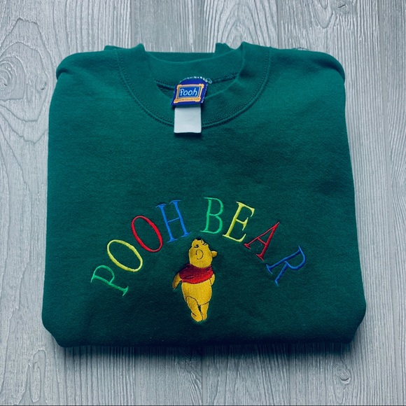 vintage pooh bear sweatshirt